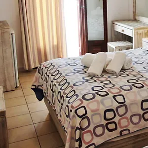 artemis-mykonos.hotels-in-mykonosisland.net/